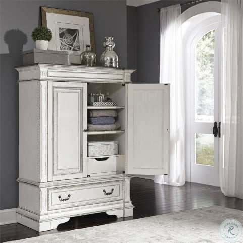 Abbey Park Antique White Panel Bedroom Set from Liberty ...